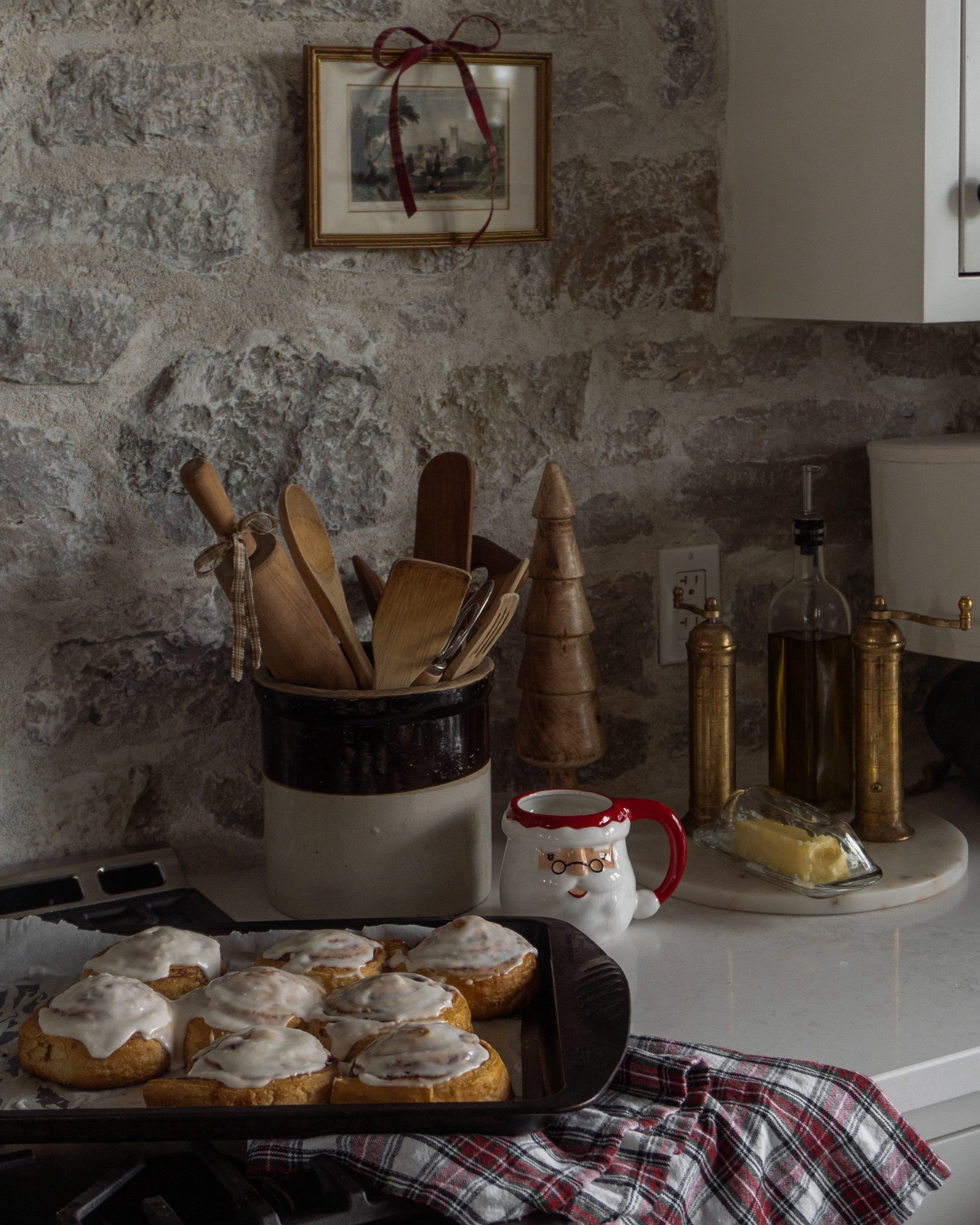 Christmas in the kitchen with lots of Christmas baking 

#holidayhome #kitchendecor #christmasbaking #santadecor #christmasmug 

#LTKHome #LTKSeasonal #LTKHoliday