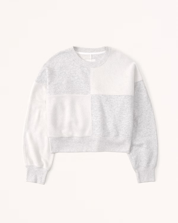 Women's Vintage Wedge Checker Crew Sweatshirt | Women's Tops | Abercrombie.com | Abercrombie & Fitch (US)