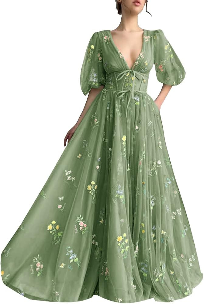 Fanciest Women's Halter Prom Dresses Long 2024 Appliques Backless Evening Formal Dress Gowns | Amazon (US)