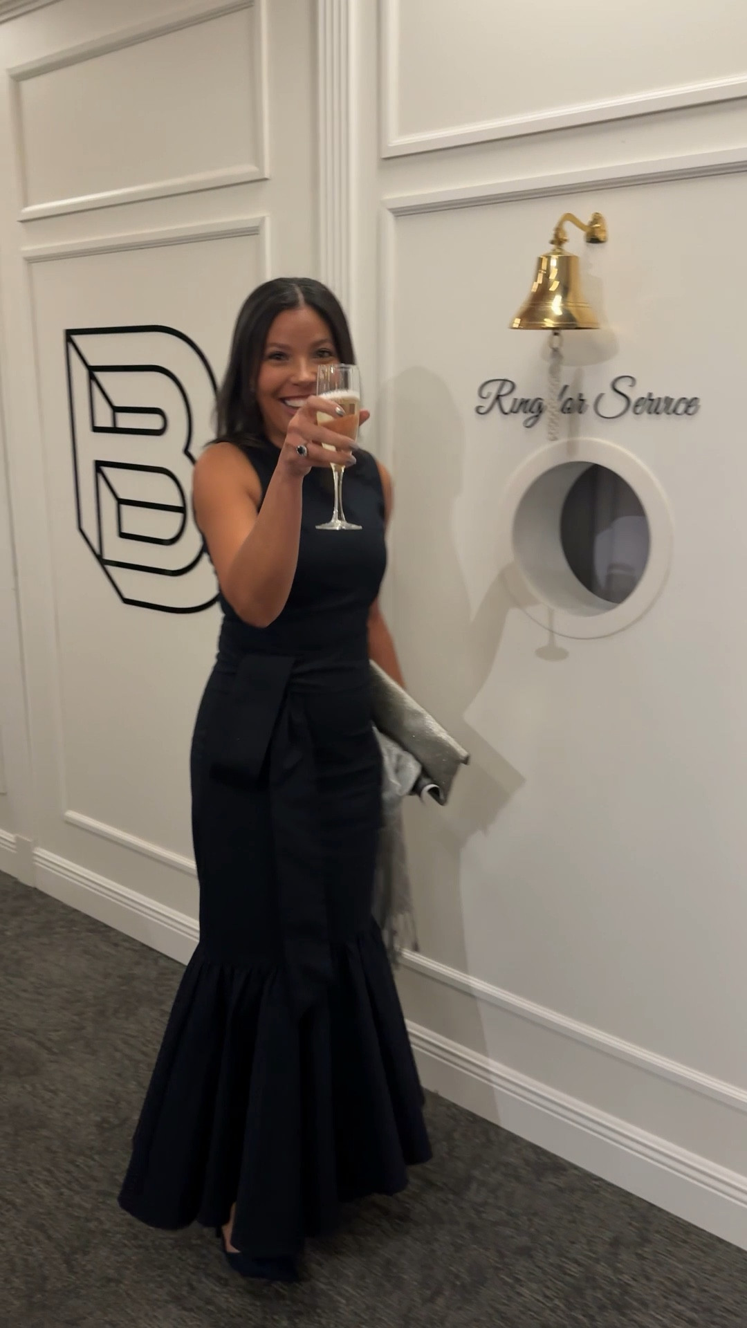 🙌🏼I love this stunning dress! This dress is so elegant & classy! I’m wearing size 2. The color is a dark navy. I wore it to a black tie event, it would also be great as a wedding guest dress! 

Wedding Guest Dress | Black Tie Event Dress | Evening Gown | Timeless Fashion | Black Tie Attire | Petite Fashion | Classic Dress | Navy Heels #Dillard’s


#LTKPetite #LTKWedding #LTKStyleTip #LTKOver40 #LTKParties #LTKShoeCrush