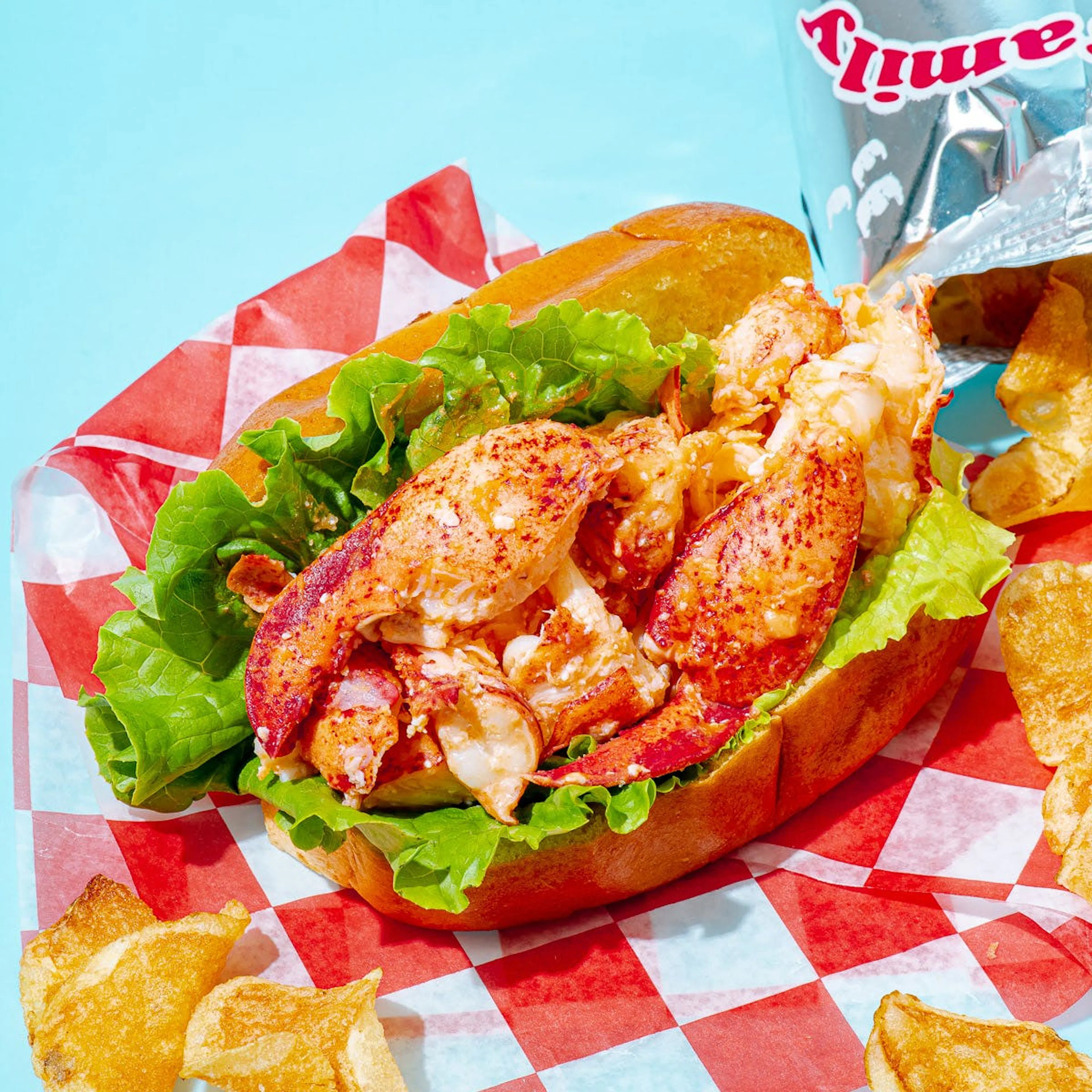 Beal's Famous Lobster Roll Kit - 4 Rolls by Beal's Lobster Pier | Goldbelly | Goldbelly