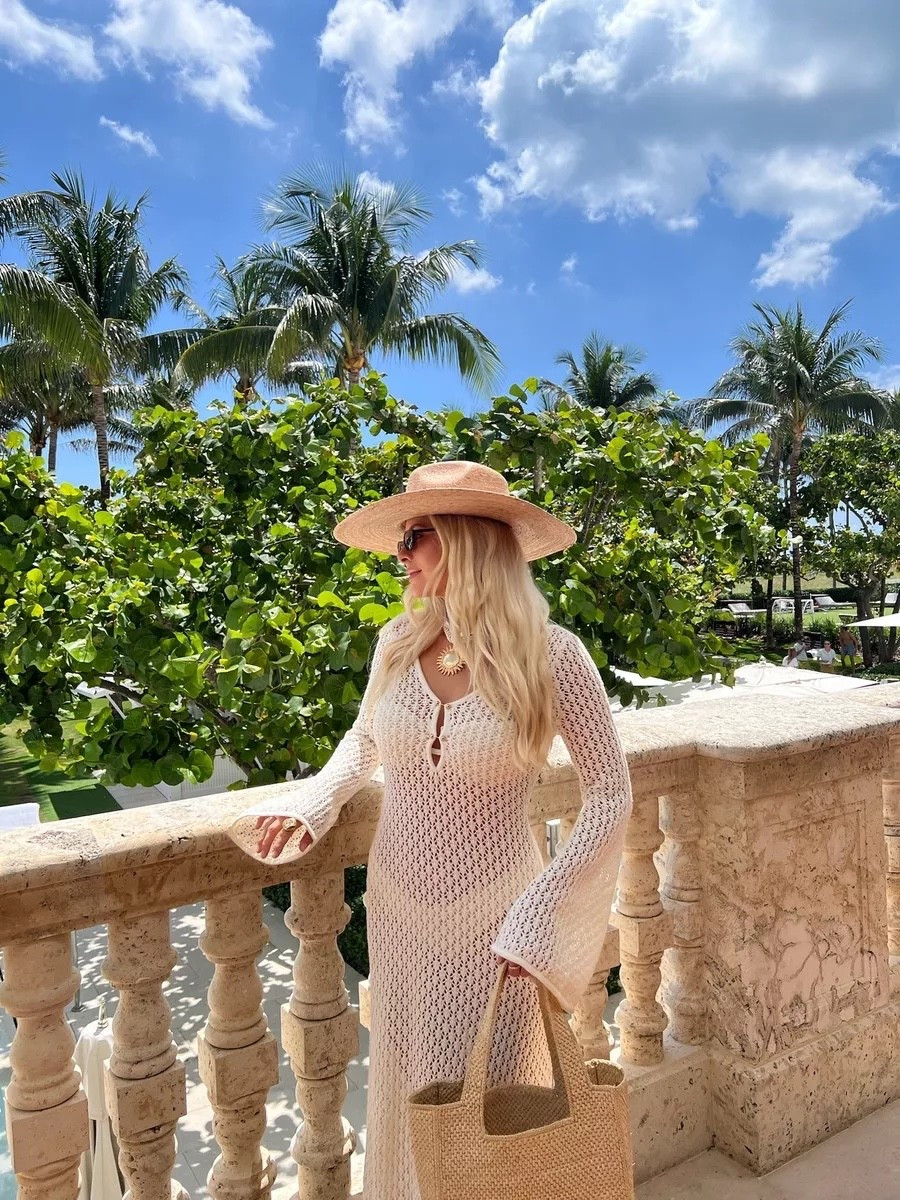 Wearing a small in coverup! #kathleenpost

Beach outfit, Resortwear, girls trip, boat day, tropical vacation, pool day, spring break