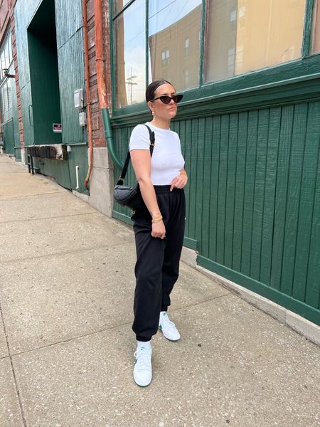 Casual spring outfit, sweatpants outfit, what to wear, outfit inspo, jordans outfit, street style, minimal style

#LTKSeasonal #LTKstyletip #LTKshoecrush