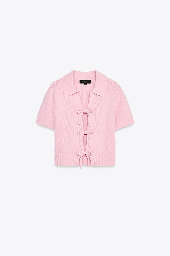 Lapel neck top with short sleeves. Front tie detail. Ribbed trim. | Zara US