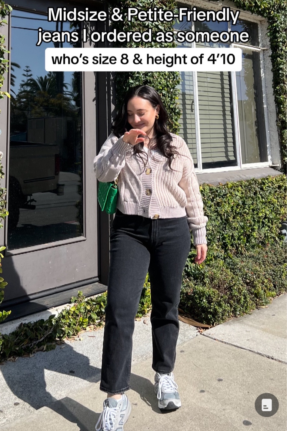 Jeans for short & curvy girls 🩷


#LTKmidsize #LTKfindsunder100 #LTKstyletip