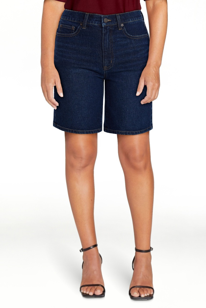 Time and Tru Women's High Rise Denim Bermuda Shorts, 9" Inseam, Sizes 0-20 | Walmart (US)