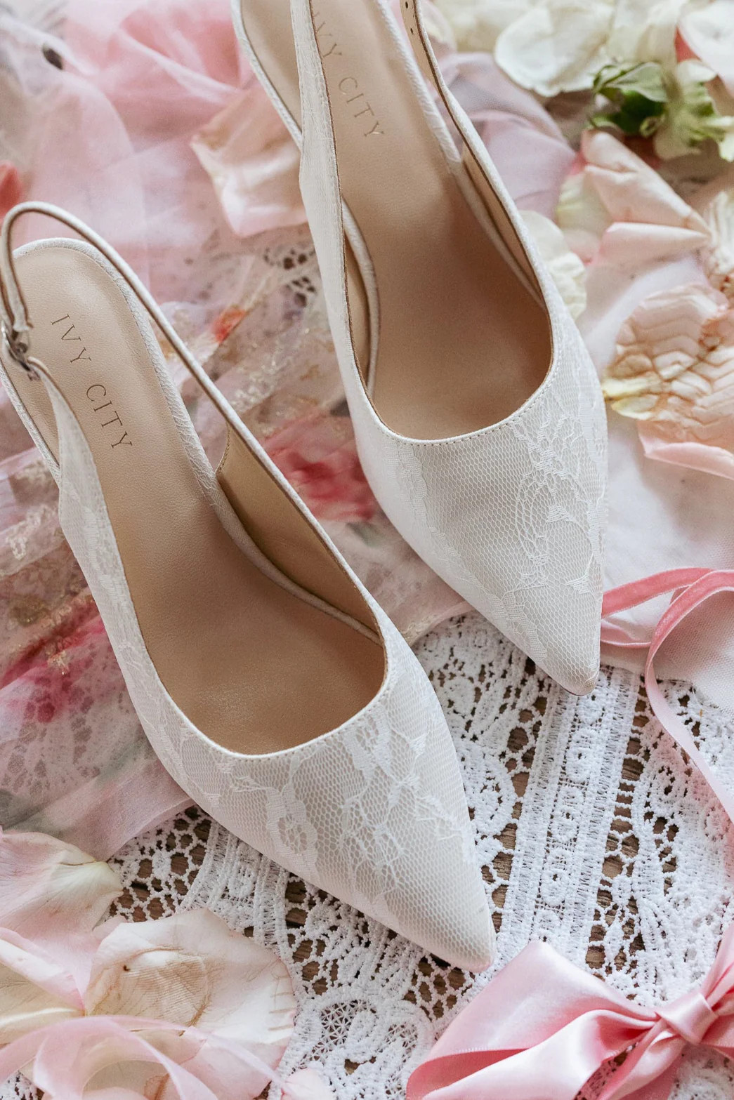 Ivy Lace Kitten Heel in White | Ivy City Co