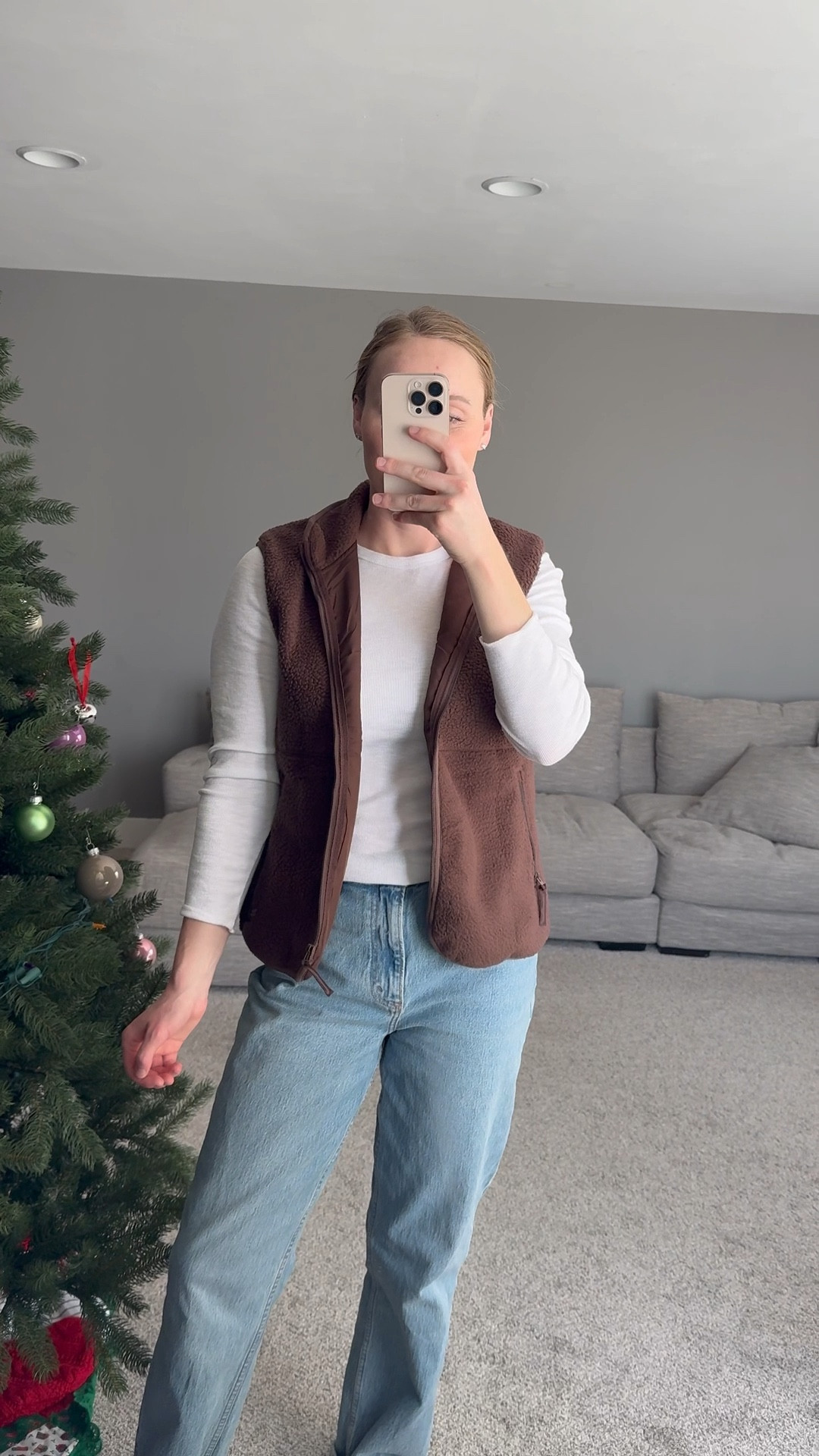 Brown sweater: size down (it’s oversized), I ordered a medium and will return to size down. Color: Brown is what I ordered
Purple long sleeve: oversized fit, wearing small, color: purple
Brown Sherpa vest: TTS, wearing medium
Orchid mist (purple) sweater: TTS, medium
Wine red sweater: TTS, medium
Lounge set: TTS: medium
Brown cardigan: oversized fit, wearing size medium, color: coffee is what I ordered 