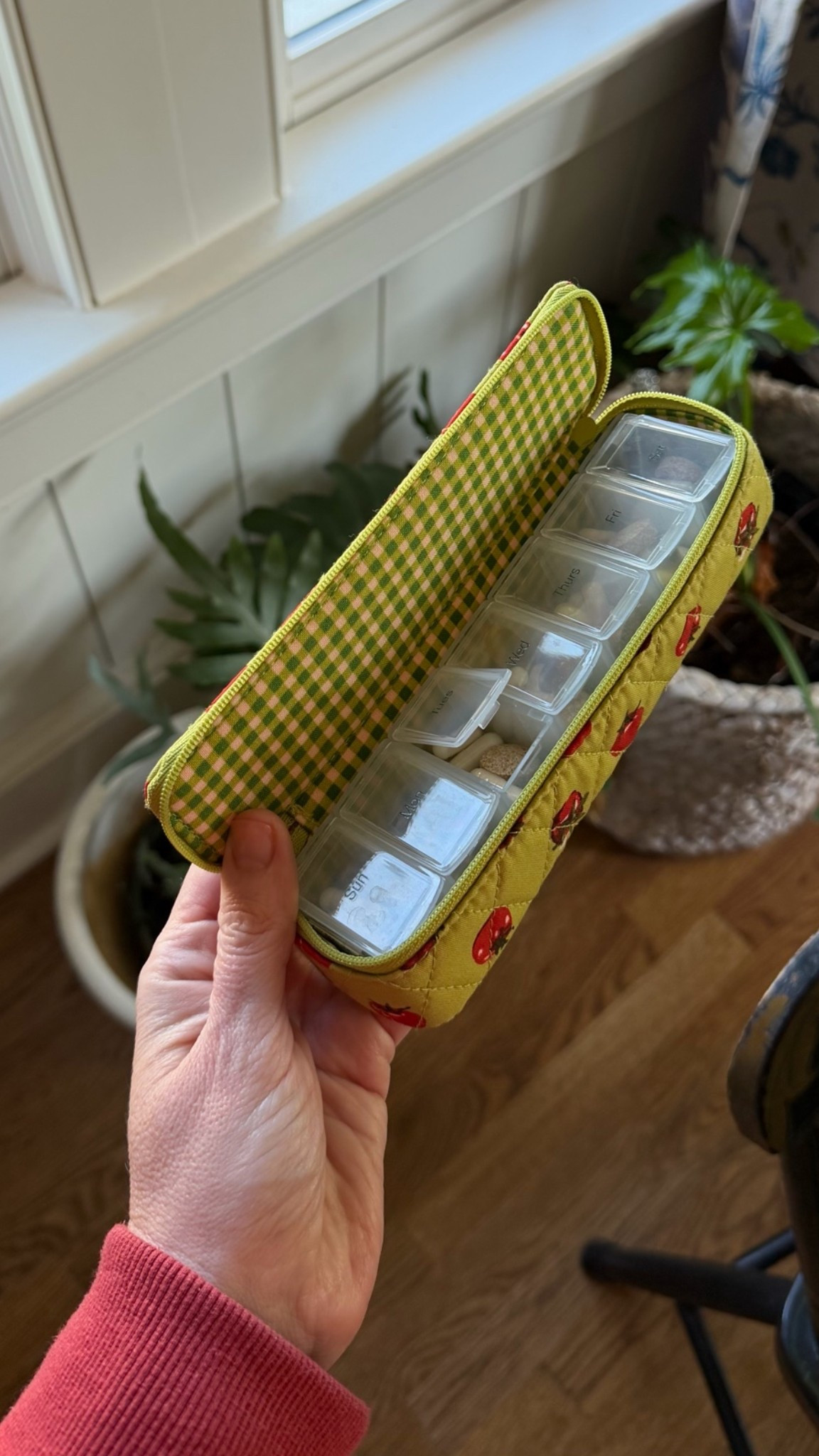 the best vitamin case! so cute too!
