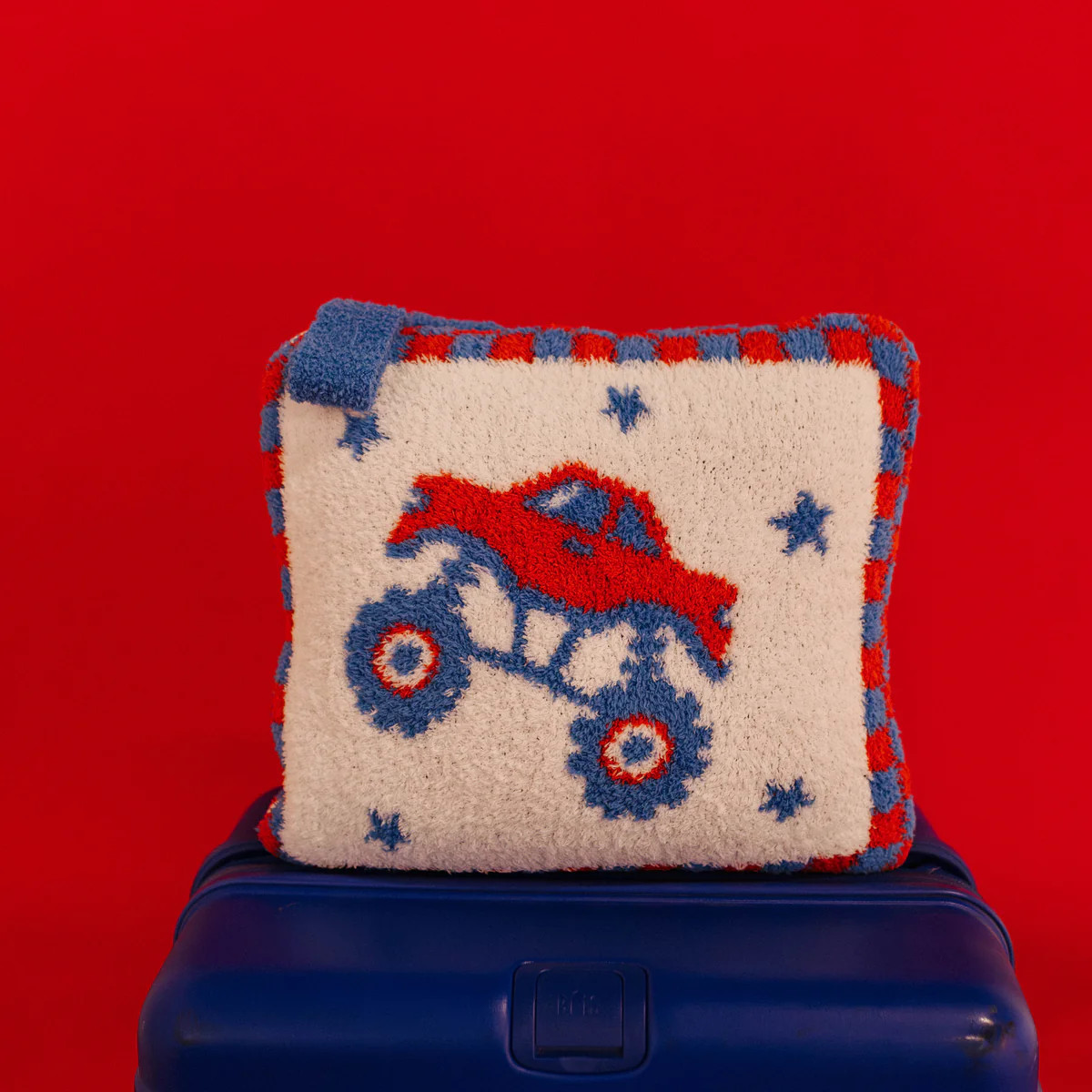 Monster Truck Quillow 40x50 | Staykation | Staykation