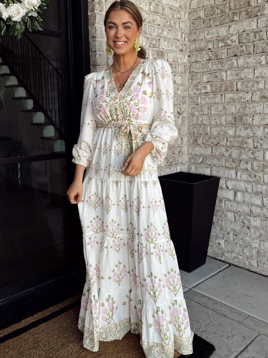 This dress from Dillards is still on my mind 😍 Comes in a mini too, all on sale!

Sale alert, summer dresses, summer fashion, maxi dress, wrap dress, katy roach, livingmybeststyle

#LTKootd #LTKSaleAlert