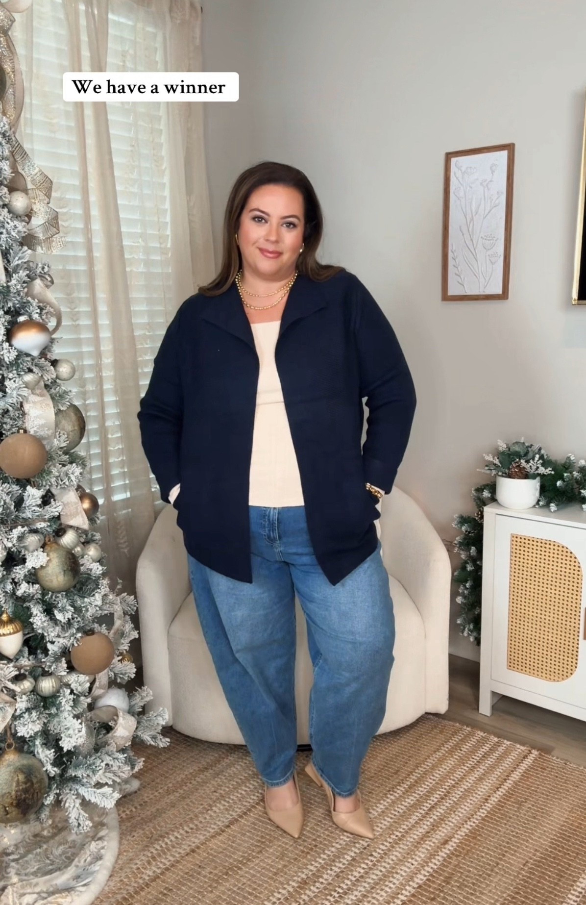 Easy, effortless casual look - wearing xxl top and sweater 20 in jeans (relaxed)

#LTKMidsize #LTKPlusSize