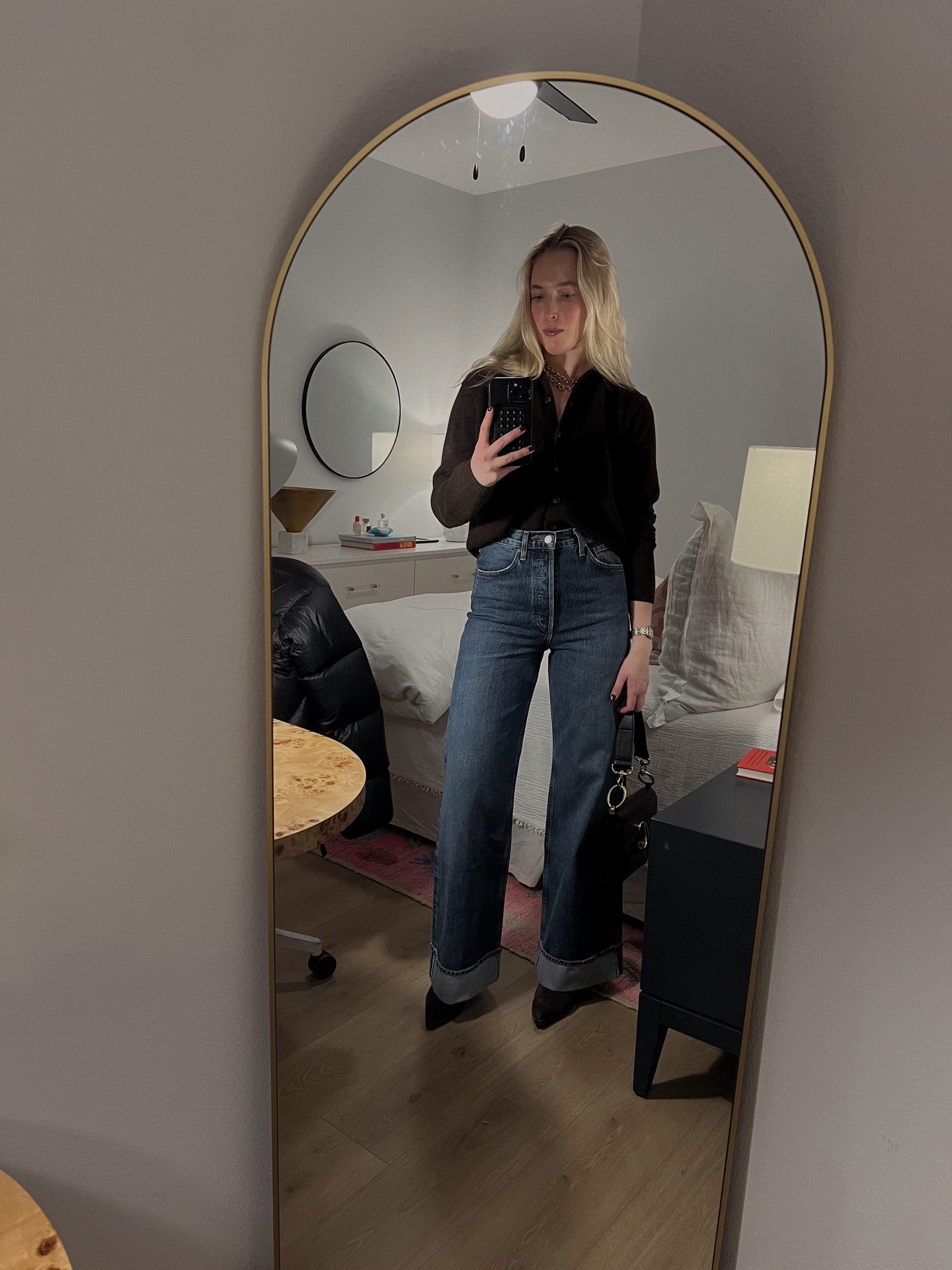 OOTN with Revolve! Sweater is Brandy Melville Elise Wool Sweater but couldn’t link! 🥲🤎 (it’s still in stock for $38 🤫)



#LTKshoecrush #LTKfindsunder50 #LTKstyletip