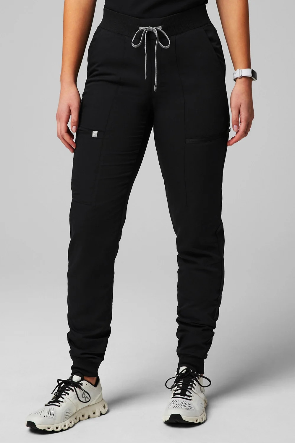 On-Call Scrub Jogger | Fabletics Europe