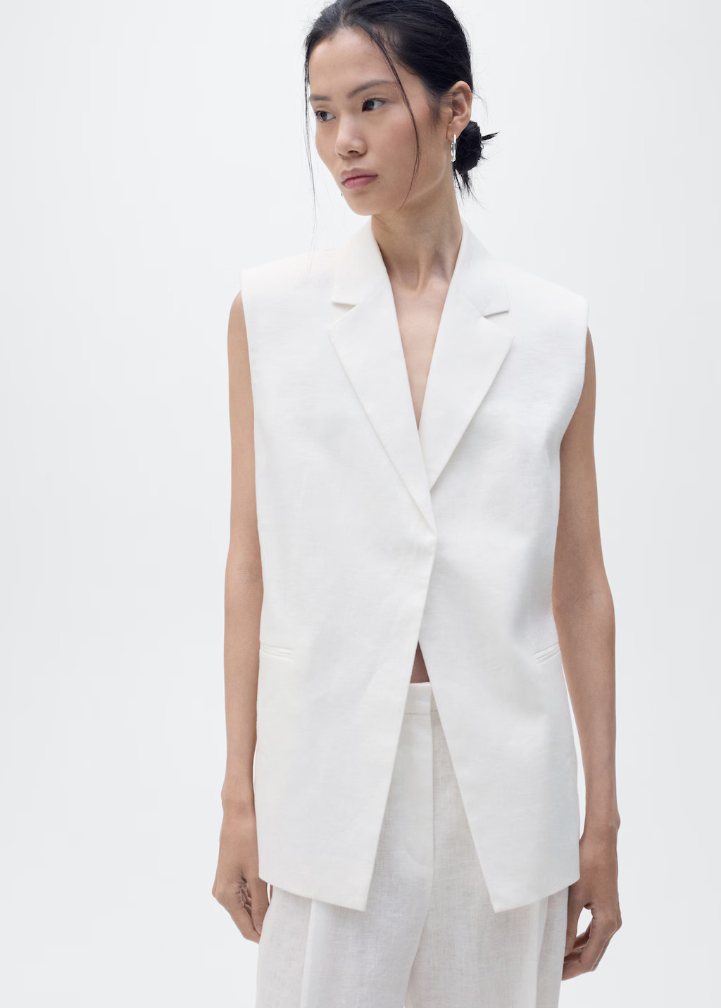 Linen suit waistcoat | Mango (US/MX/AU)