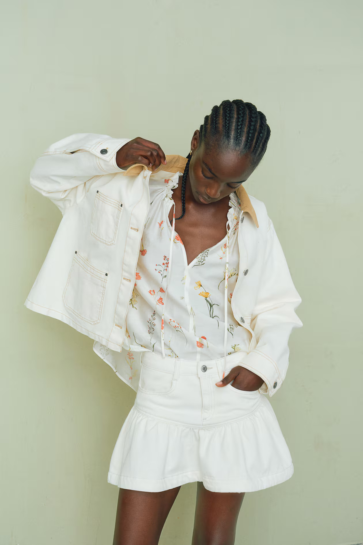 Oversized tie-neck blouse - White/Floral - Ladies | H&M GB | H&M (UK, MY, IN, SG, PH, TW, HK)