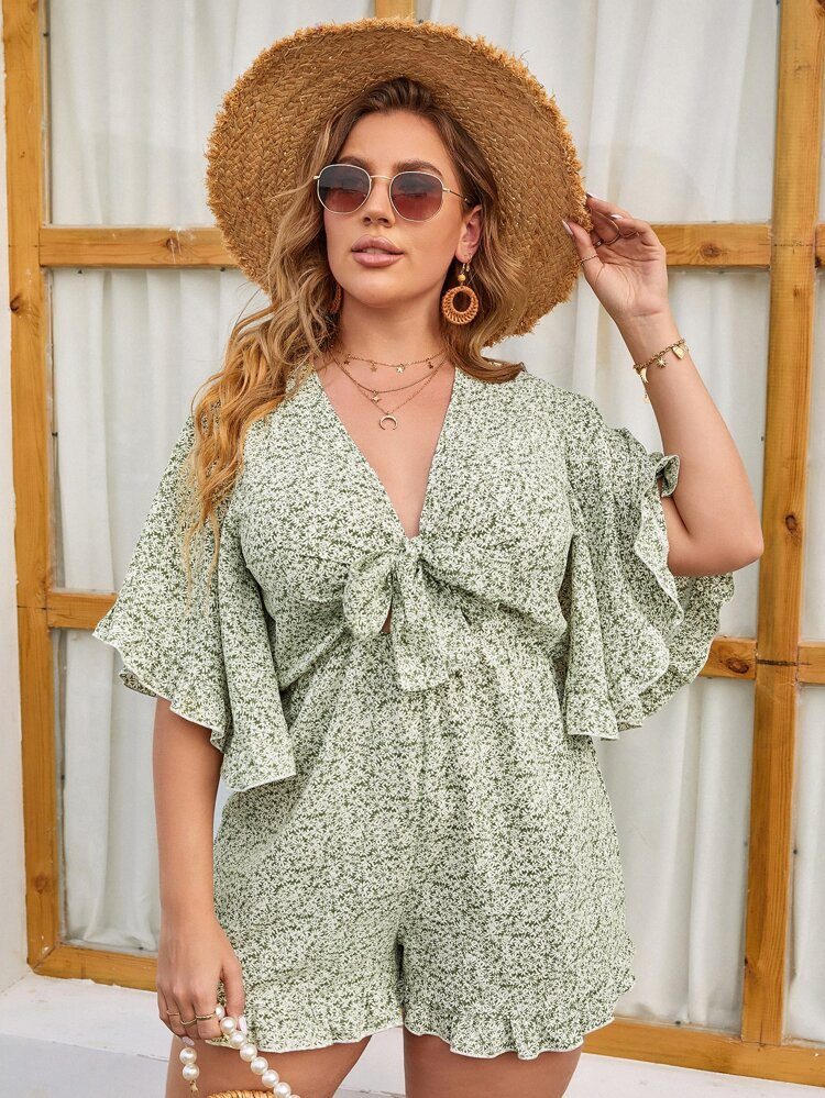 Plus Ditsy Floral Butterfly Sleeve Knot Front Romper | SHEIN