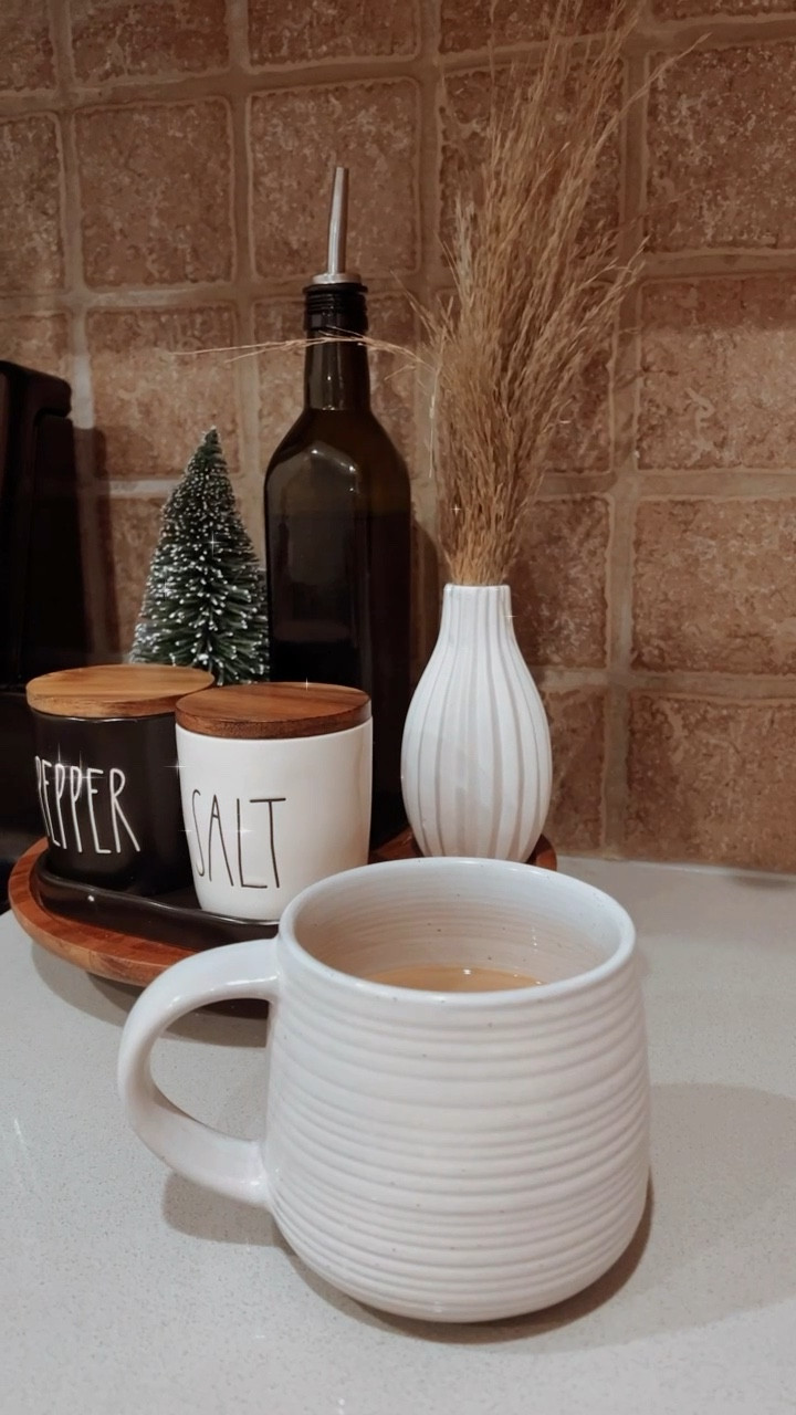 So much cozy this season! Are y’all ready?🎄☕️🫶🏽

#LTKSeasonal #LTKHoliday #LTKhome