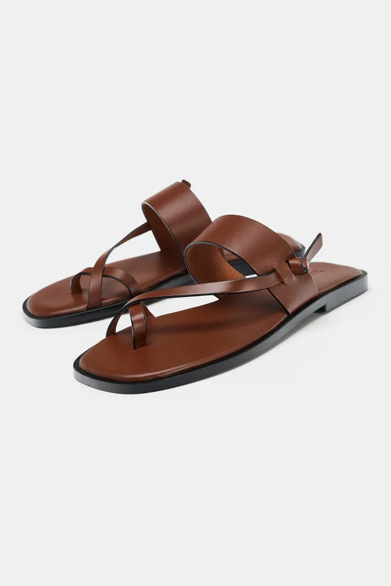 FLAT LEATHER STRAPPY SANDALS | Zara UK