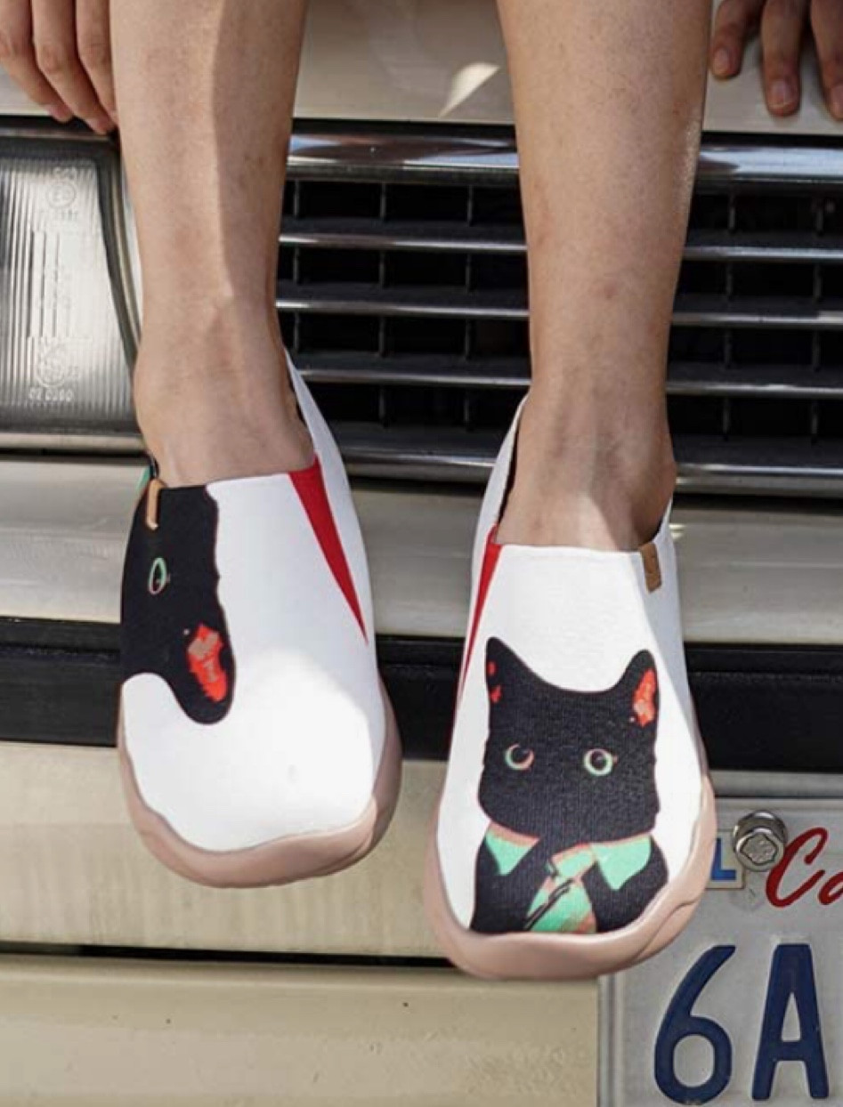 #catshoes #blackcat #catpaintedshoes #catlover #cats #sliponshoes #shoes #comfyshoes #feet #catsliponshoes #kitty #kitties #meow #rightmeow

#LTKFind #LTKshoecrush