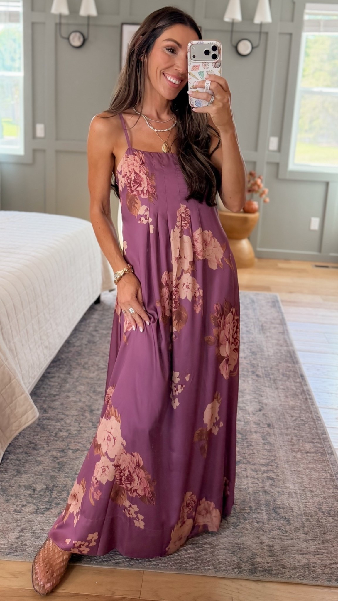 This dress in fall tones is a dream for family photos 🙌🏻

#falldress #weddingguest #familyphotos

#LTKmomlife #LTKTall #LTKWedding