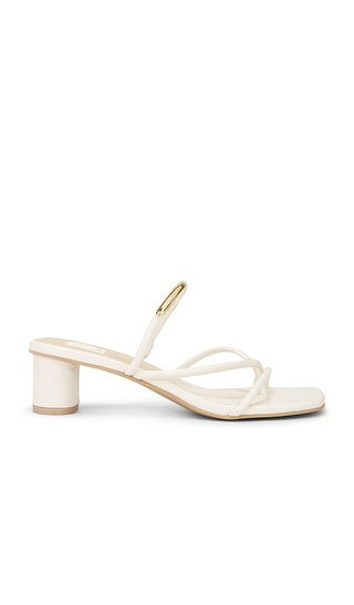 Dolce Vita Naira Sandal in White. - size 7.5 | Revolve Clothing (Global)