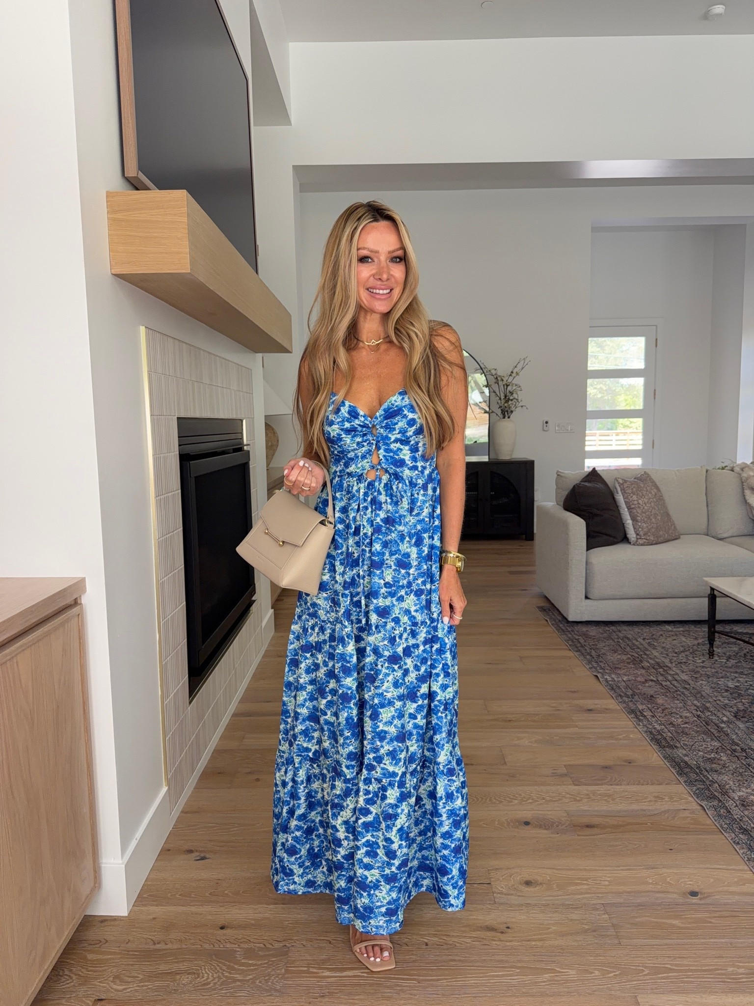 These Amazon dresses are so unique, everyone will ask where you got them. 🌸✨ comment AMAZON and I’ll send you the details 

I love finding dresses that don’t look like everyone else’s, and these three are absolute standouts.

🌺 The prettiest pink floral maxi for your next vacation.
💙 A stunning blue floral dress that’s perfect for weddings and summer events.
🤍 A romantic floral maxi with gorgeous lace details that looks straight out of a boutique.

They’re flattering, comfortable, and honestly look so much more expensive than they are.

Which one would you wear first—1, 2, or 3? 👇

Comment DRESS and I’ll send you all the links! Don’t forget to save this for your next Amazon haul. 🤍

#AmazonFashion #AmazonDresses #AmazonFinds #SummerDresses #AffordableFashion