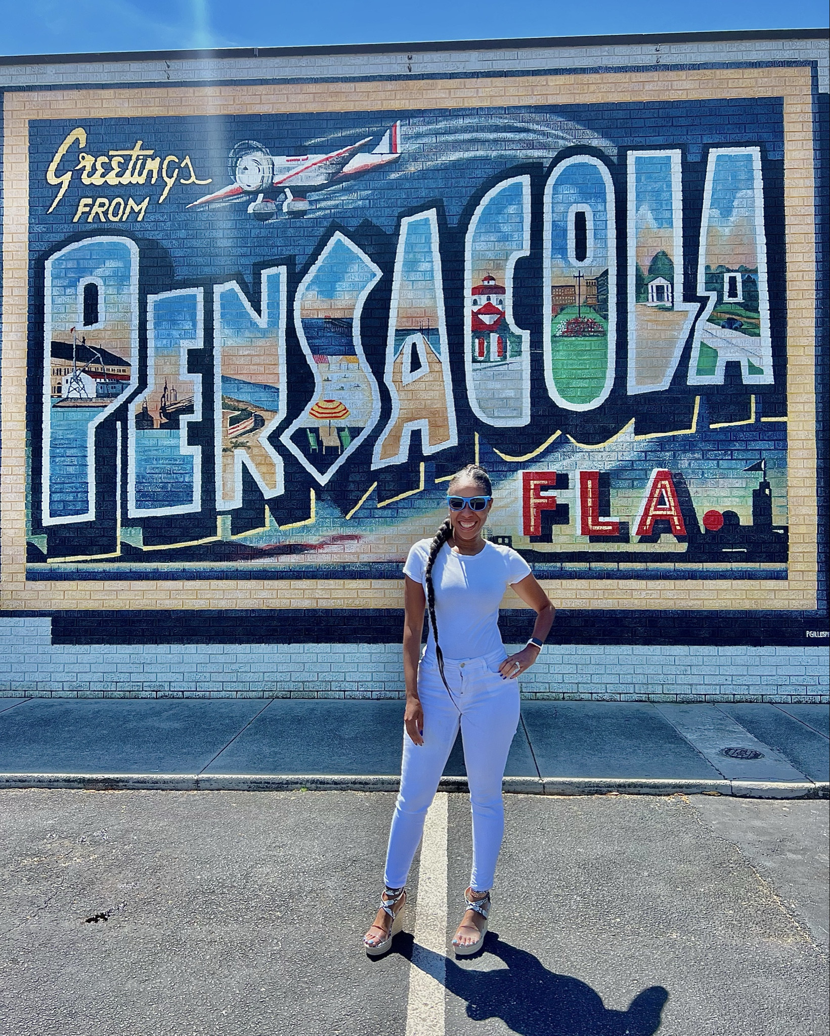 Who says you can’t wear white after Labor Day? Pensacola said yes, and so did I. 

#LTKOver40 #LTKStyleTip #LTKPetite