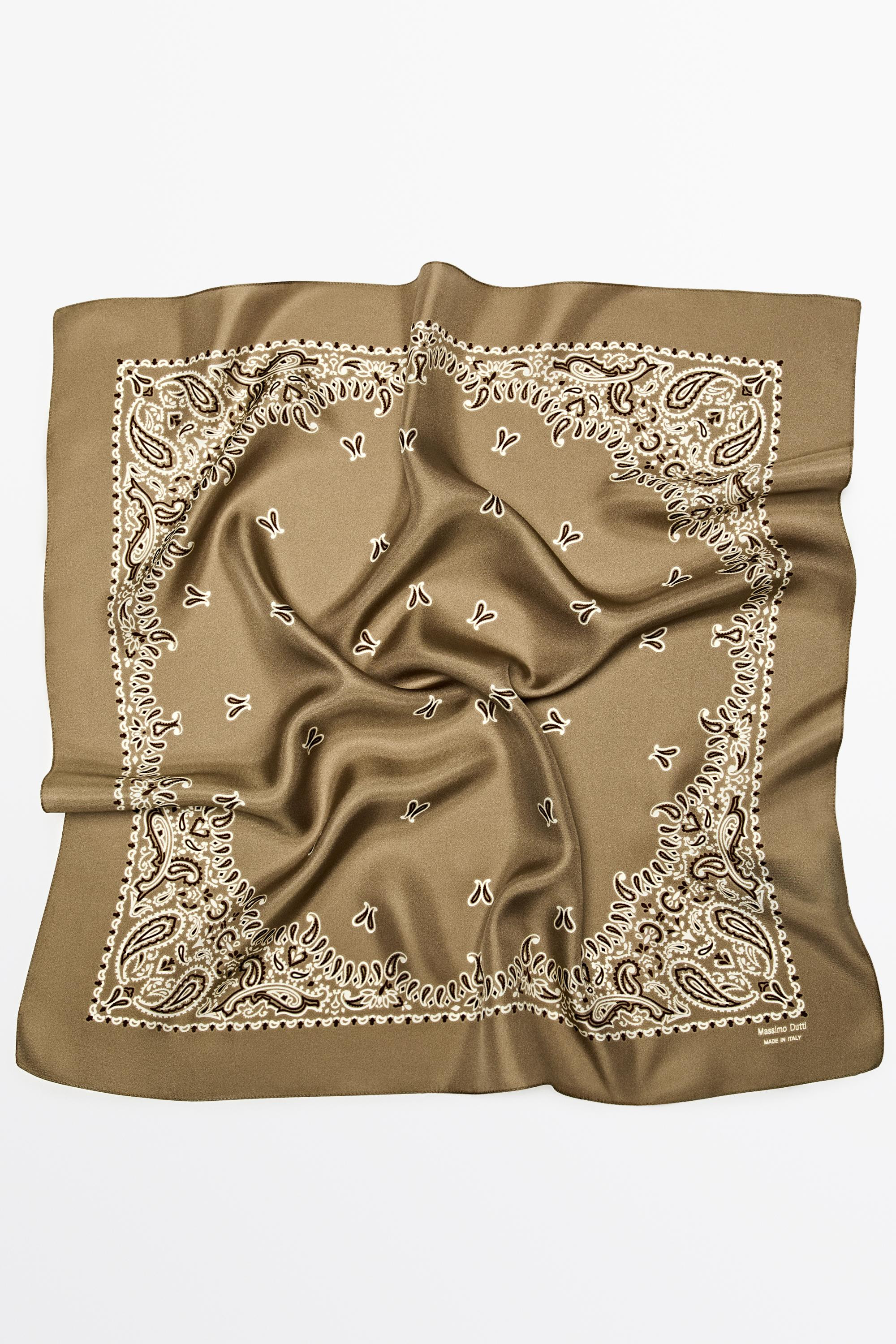 Paisley print scarf | Massimo Dutti UK