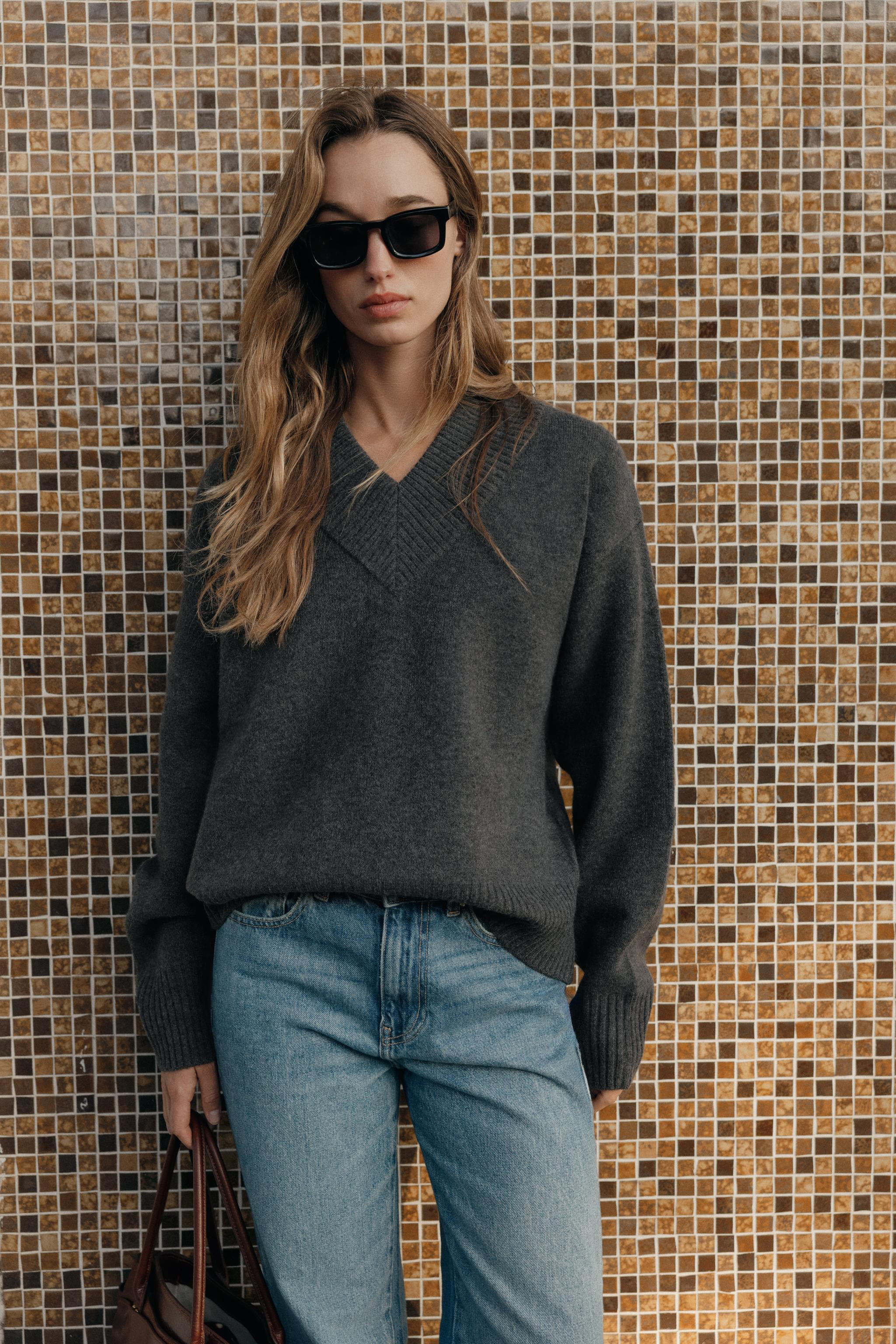 KNIT V-NECK JUMPER | Zara UK