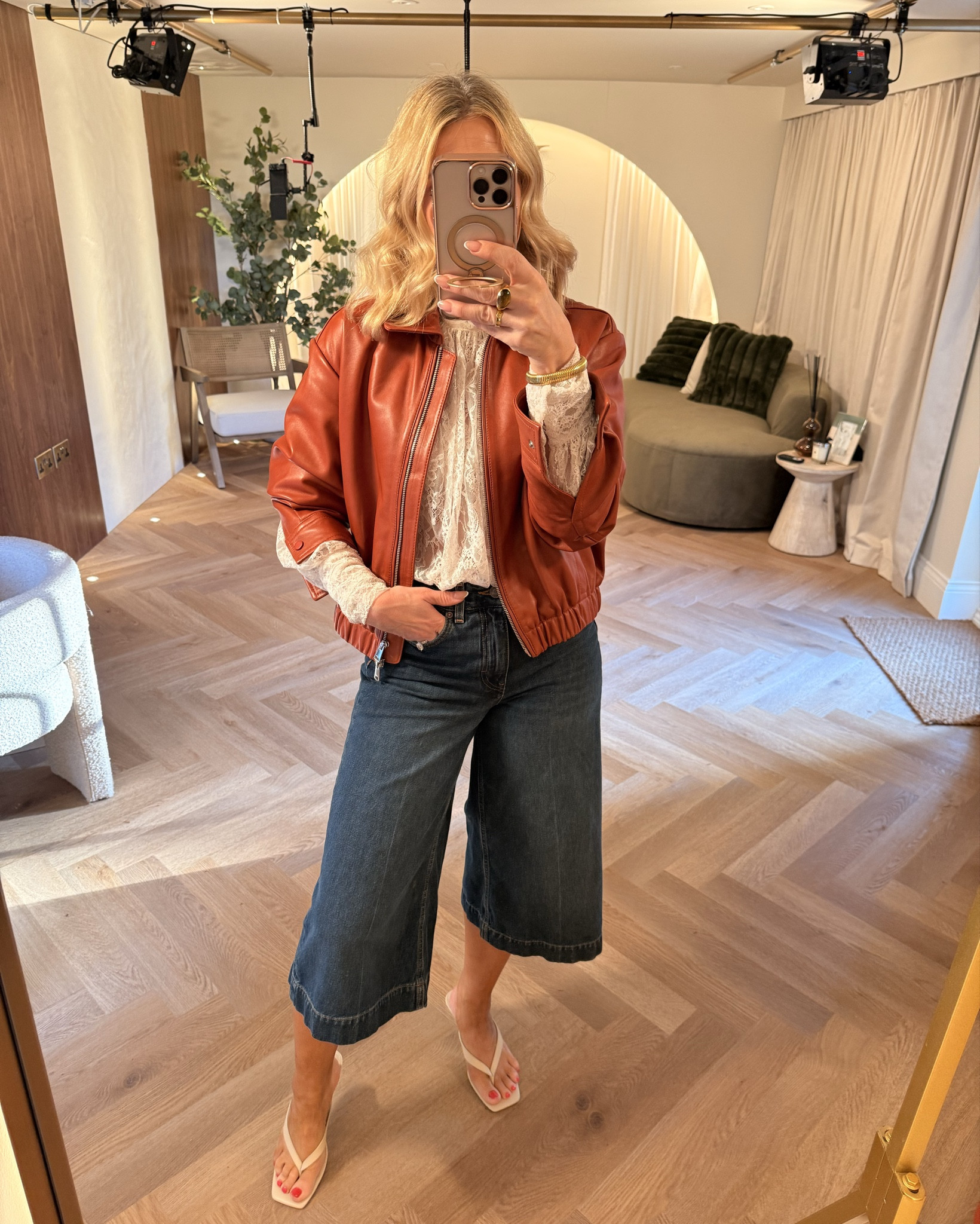 Deciding between culottes and long jeans for tonight’s outing! 

#LTKuk #LTKover50style #LTKspring