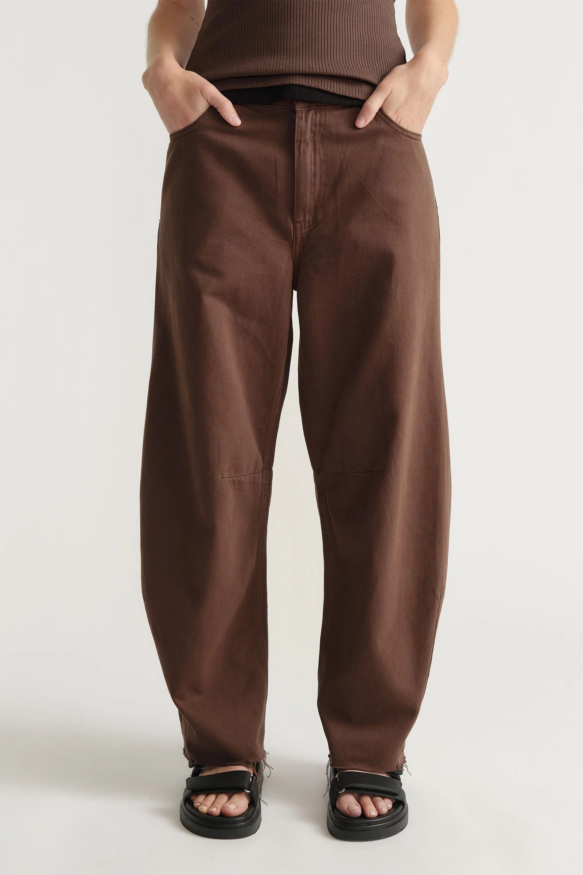 D-Luxe Denim Horseshoe Jean - Walnut | DECJUBA