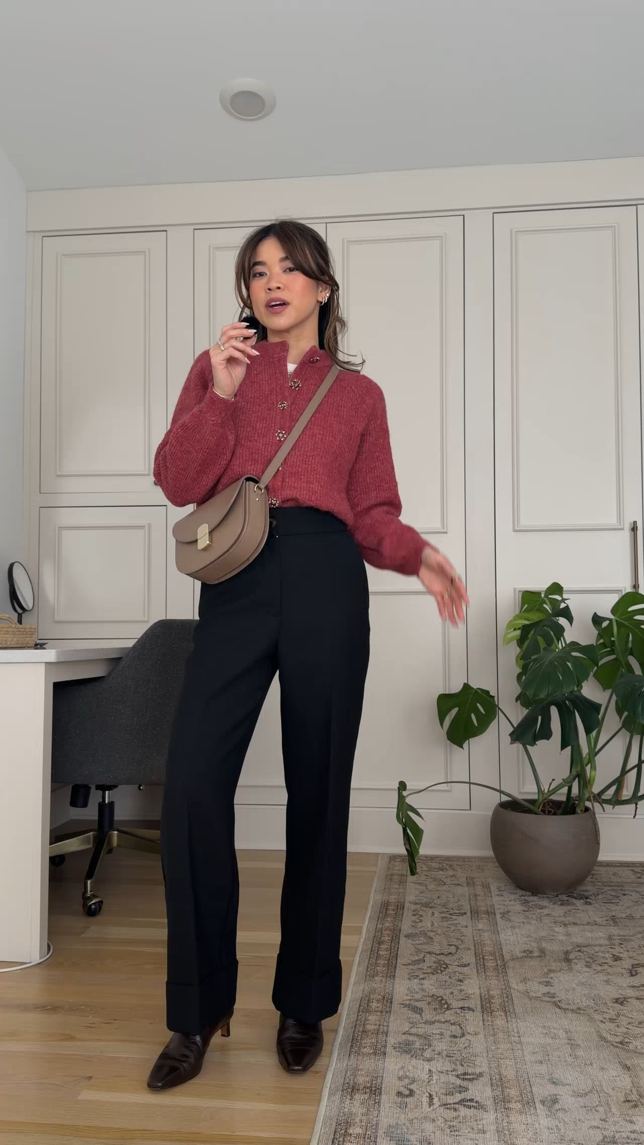 Sizing info: sweater size XS, pants size 2!

petite fashion, get dressed with me, outfit inspiration, ootd, nashville outfit, Nashville influencer, petite style, vacation style, casual outfits, mom style, petite pants, winter dress, winter outfit, winter pants, winter outfit inpso, winter outfit idea, winter top, winter style, winter sweater, cozy sweater, cold weather sweater, cold weather outfit, winter bag, winter purse, holiday sweater, cardigan, sezane
 

 

#LTKHoliday #LTKSeasonal #LTKPetite