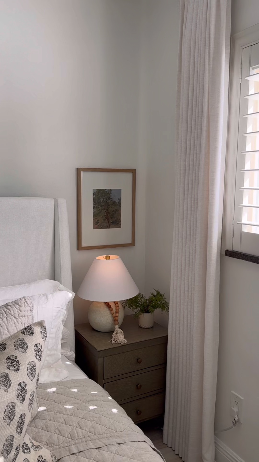 Say hello to my new small nightstands - affordable, stylish, and perfect for small bedrooms or tight spaces! ✨ The best part? They’re under $200!

small nightstands, nightstands under 200, best nightstands for small spaces, affordable bedroom furniture, compact nightstand

#SmallSpaceLiving #BedroomDecor #AffordableFurniture #NightstandInspo #HomeStyleFinds

#LTKHome #LTKSaleAlert #LTKFindsUnder100