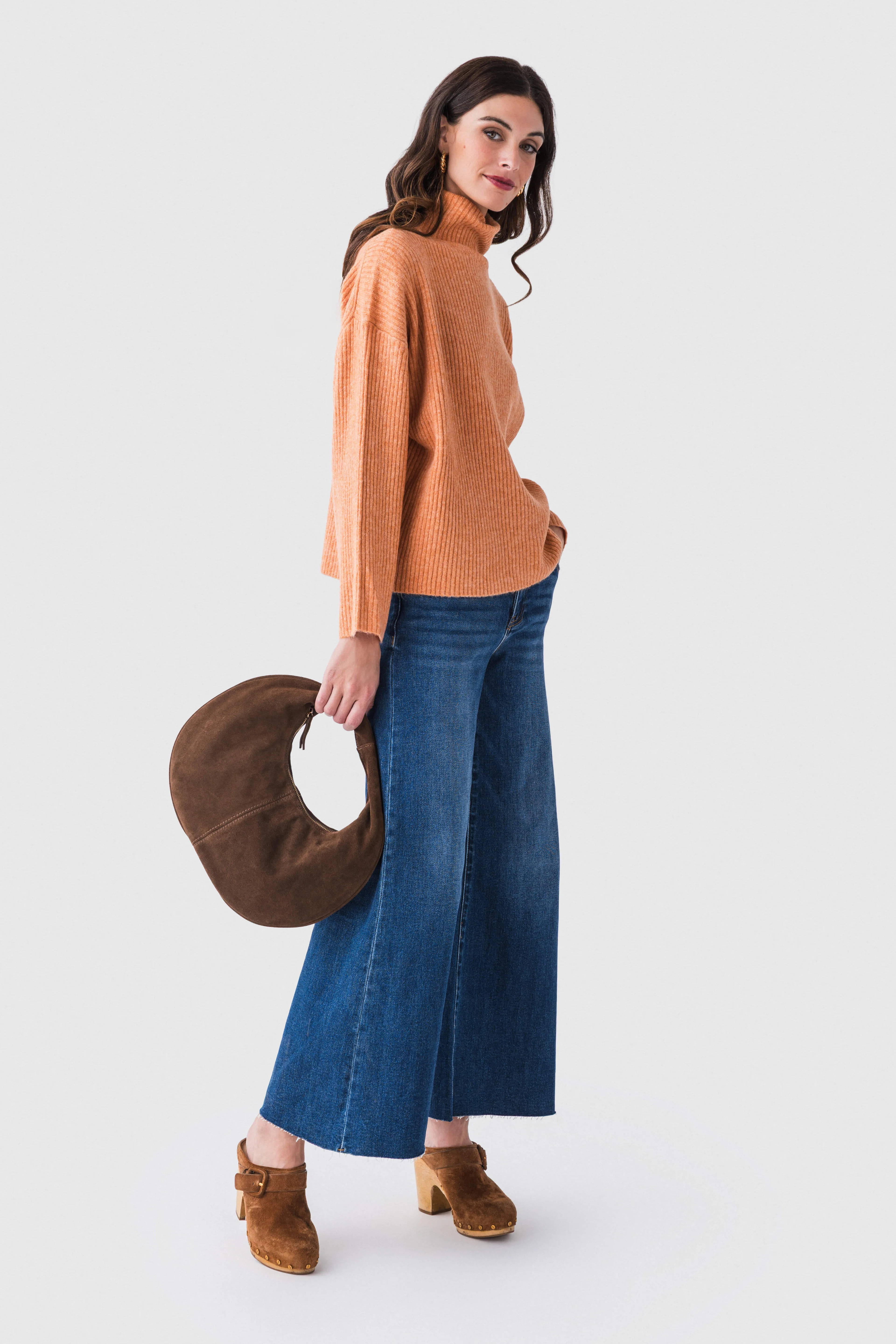 Moda Luxe Farrah Genuine Suede Leather Hobo | Social Threads