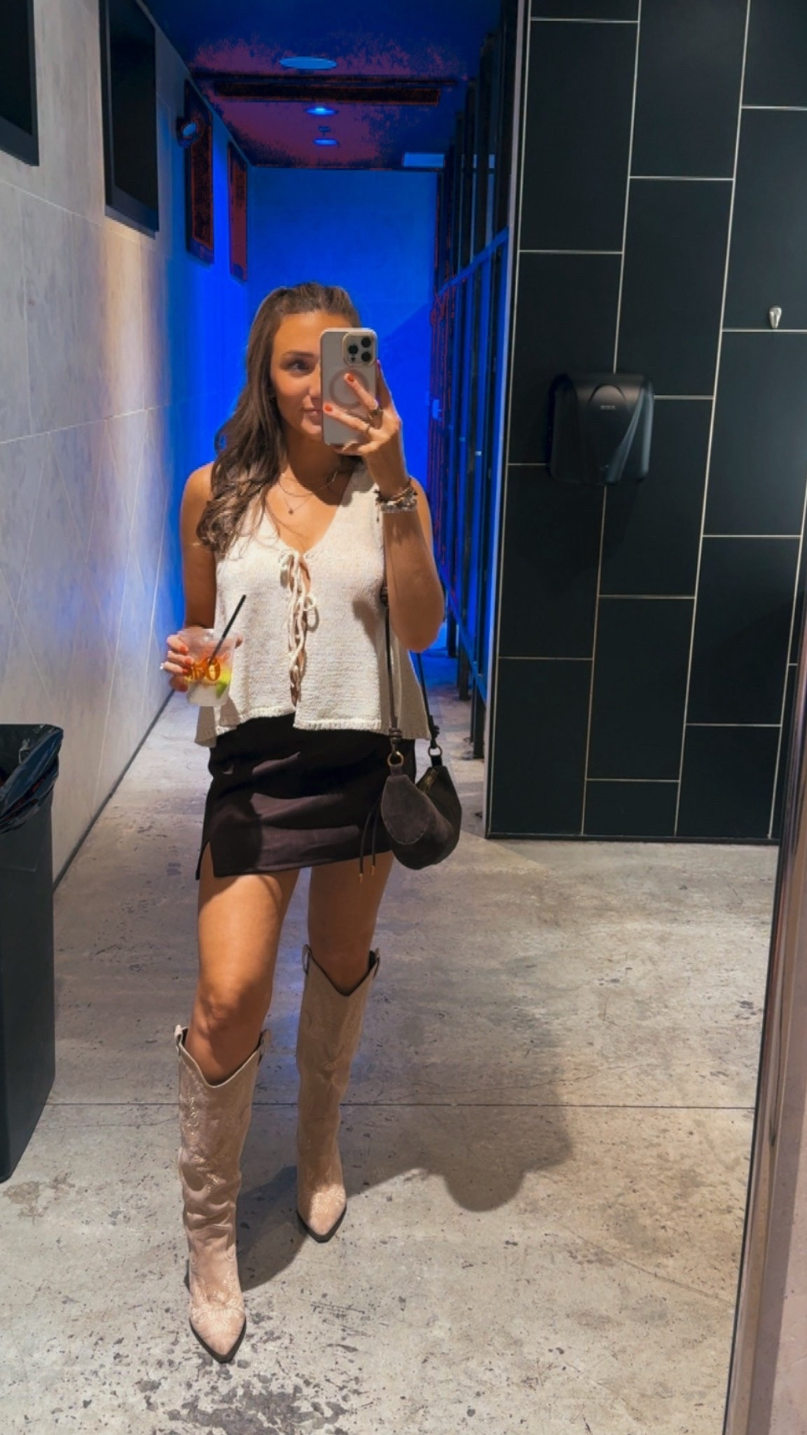 🤠🤎 #nashvilleoutfit #nashville #cowboybootoutfit #miniskirt #falltransitionoutfit 

#LTKStyleTip #LTKFindsUnder50 #LTKFindsUnder100