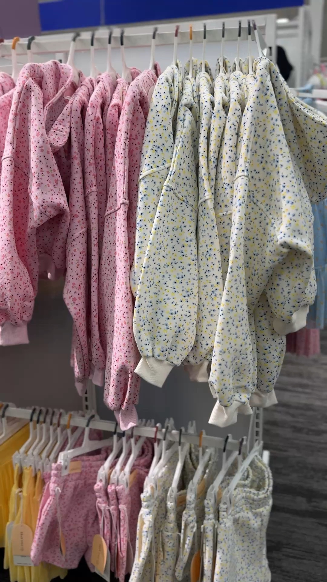 Mommy and me matching athleisure sets 

#LTKmomlife #LTKActive