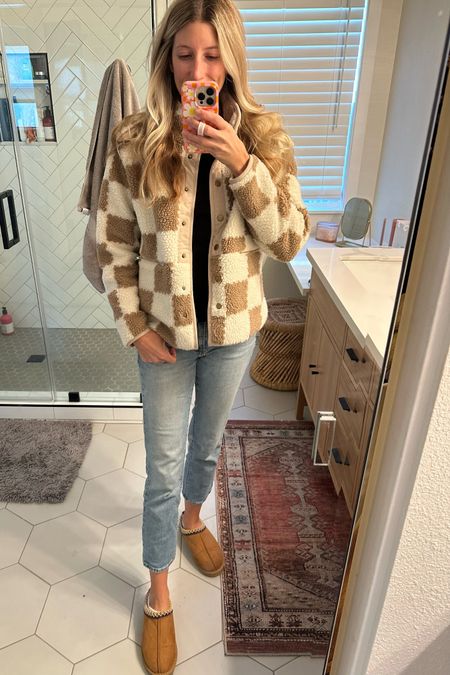 Checkered jacket from Shein with my favorite ugh slippers dupes to wear out from Amazon! Comfy outfit perfect for every day  

#LTKfindsunder100 #LTKfindsunder50 #LTKstyletip