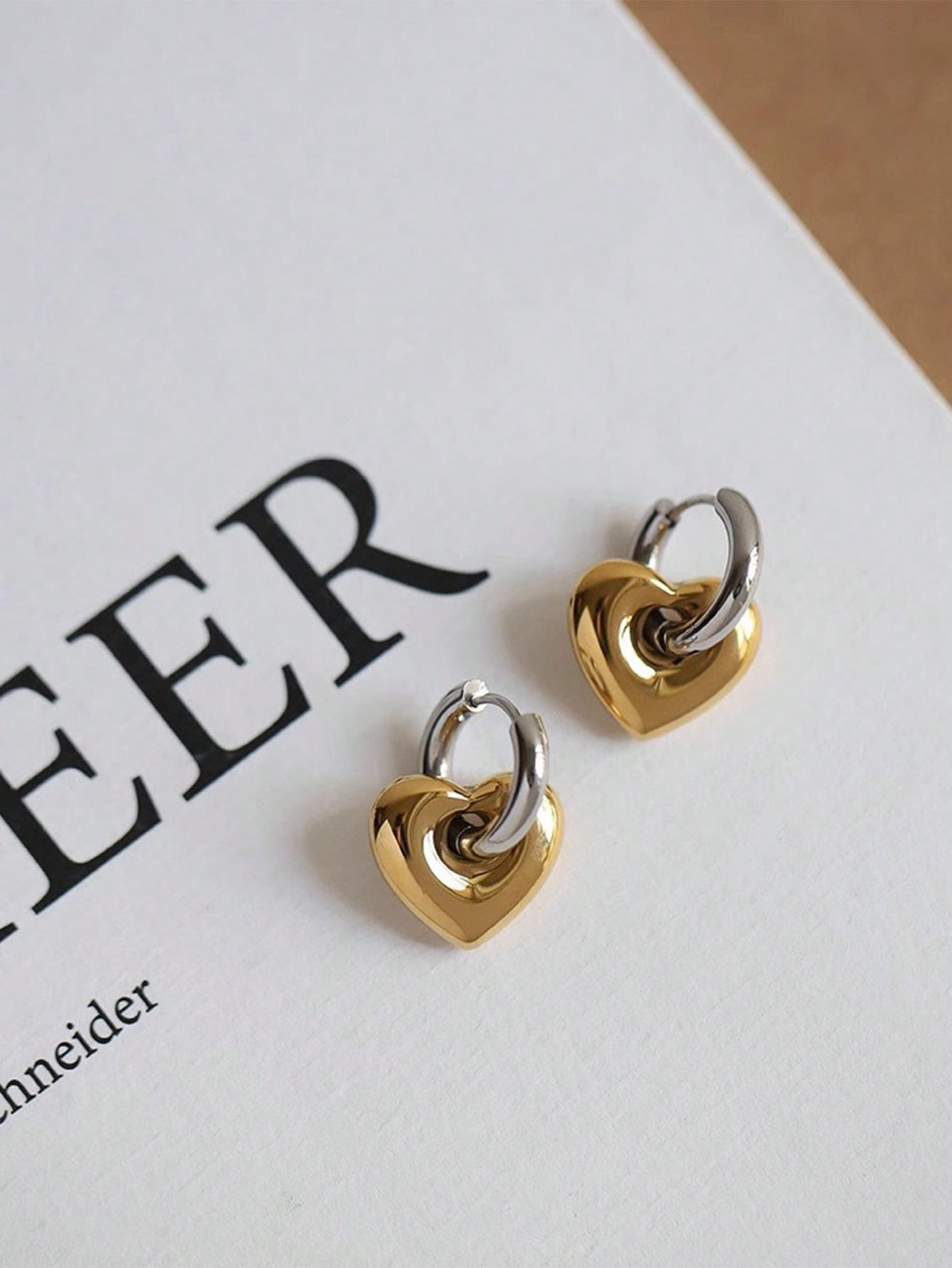 Clásicos pendientes retro desmontables en forma de corazón para mujer, colgante de forma de cor... | SHEIN