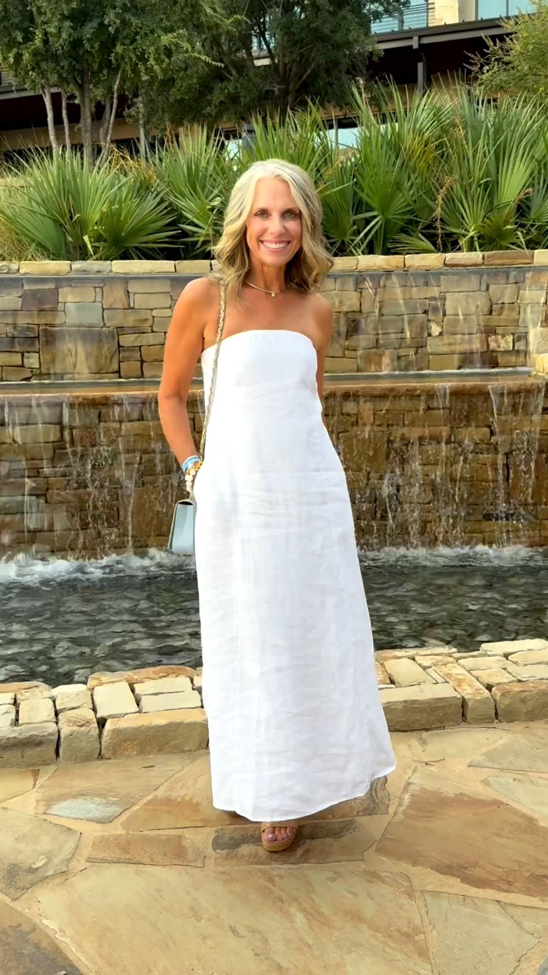 Looks I’m loving lately. Workwear, travel, evening out

#LTKootd #LTKgrwm #LTKOver40