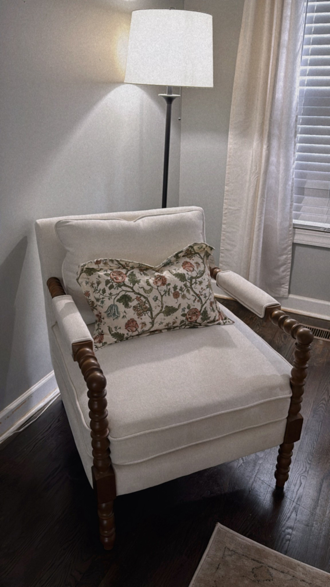 This chair was SUCH a good find  

#LTKHome
