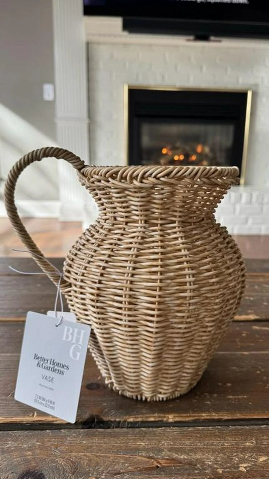 New!! This neutral rattan base is perfect to display your favorite florals 🤎🤎 love this one

Bade, new release

#LTKHome