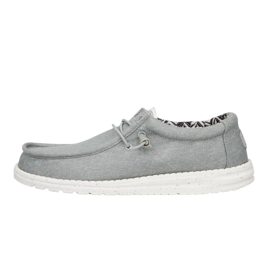Wally Stretch Canvas | HEYDUDE