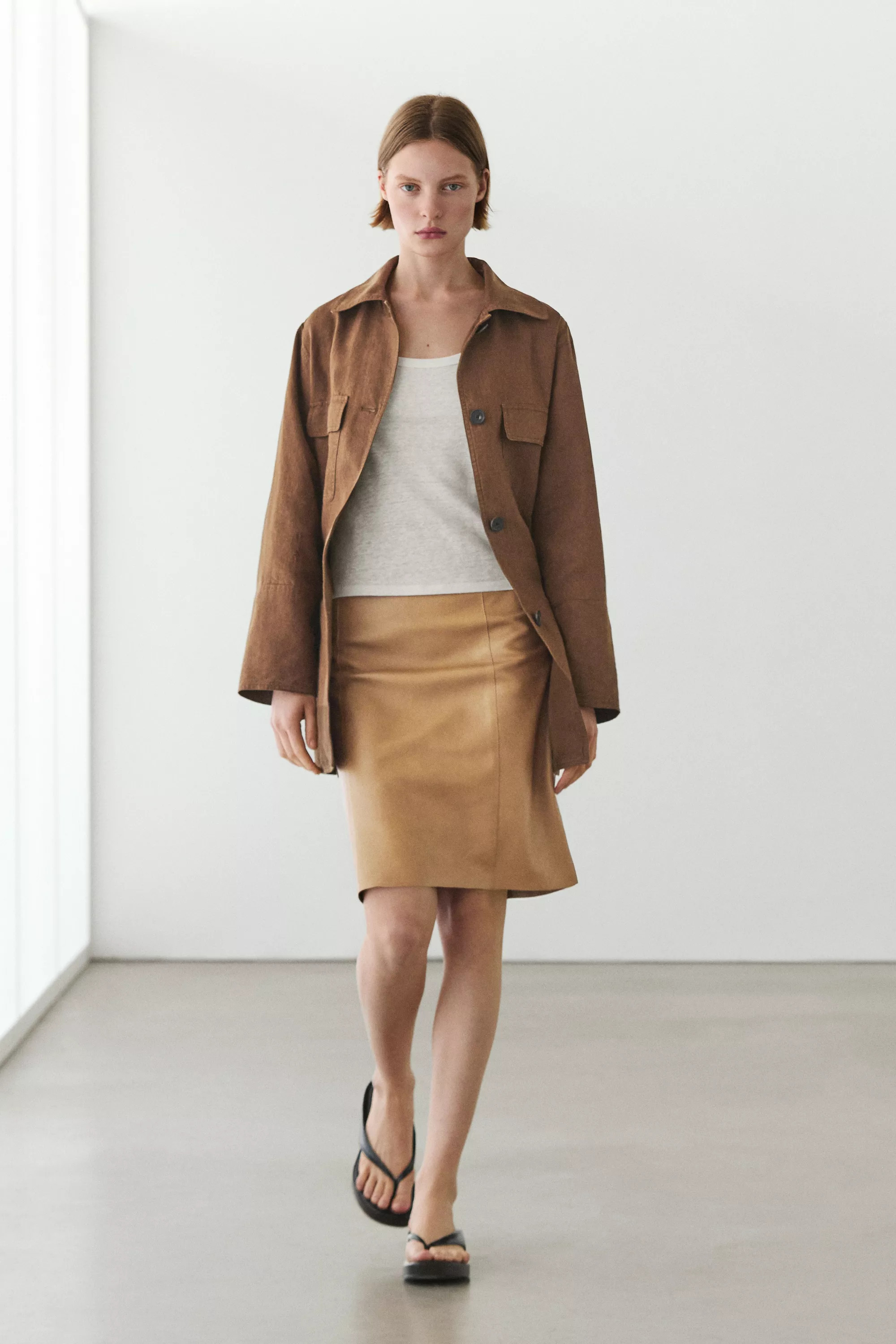 Nappa leather mini skirt · Camel · Leatherâ Outerwear | Massimo Dutti | Massimo Dutti UK