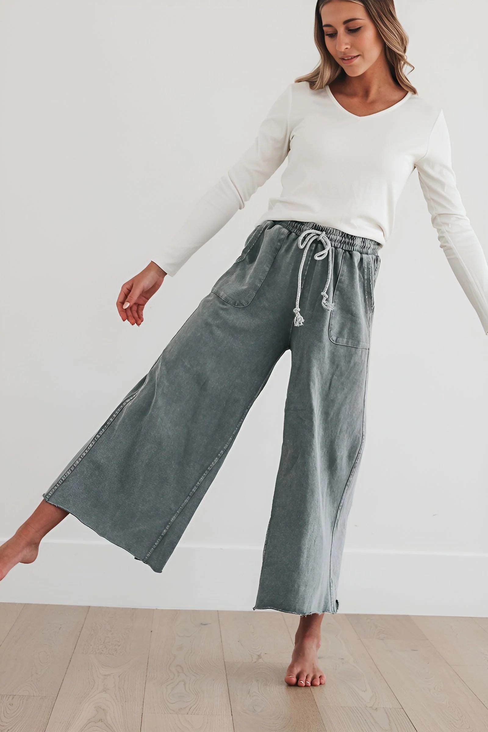 Lisa Pants in Indigo | FEHRNVI