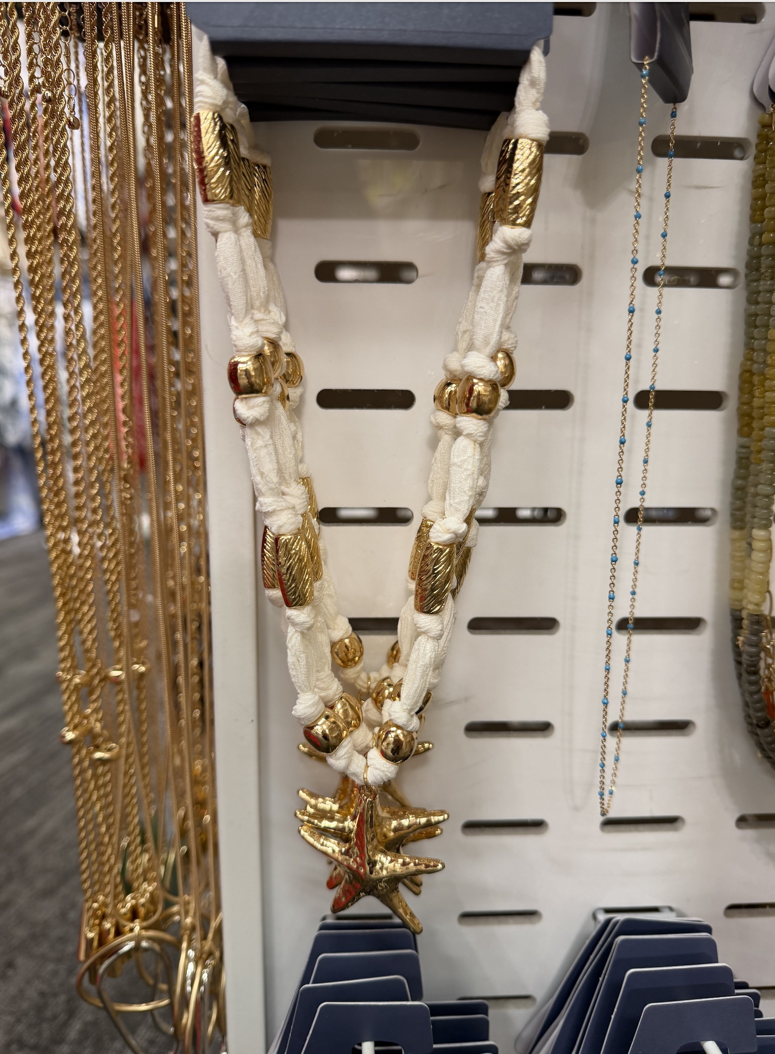 The cutest vacation necklace! I love this for a beach vacation this summer


target fashion, target summer, target finds, summer outfits, vacation essentials, summer accessories, affordable jewelry 

 #LTKootd #LTKTravel