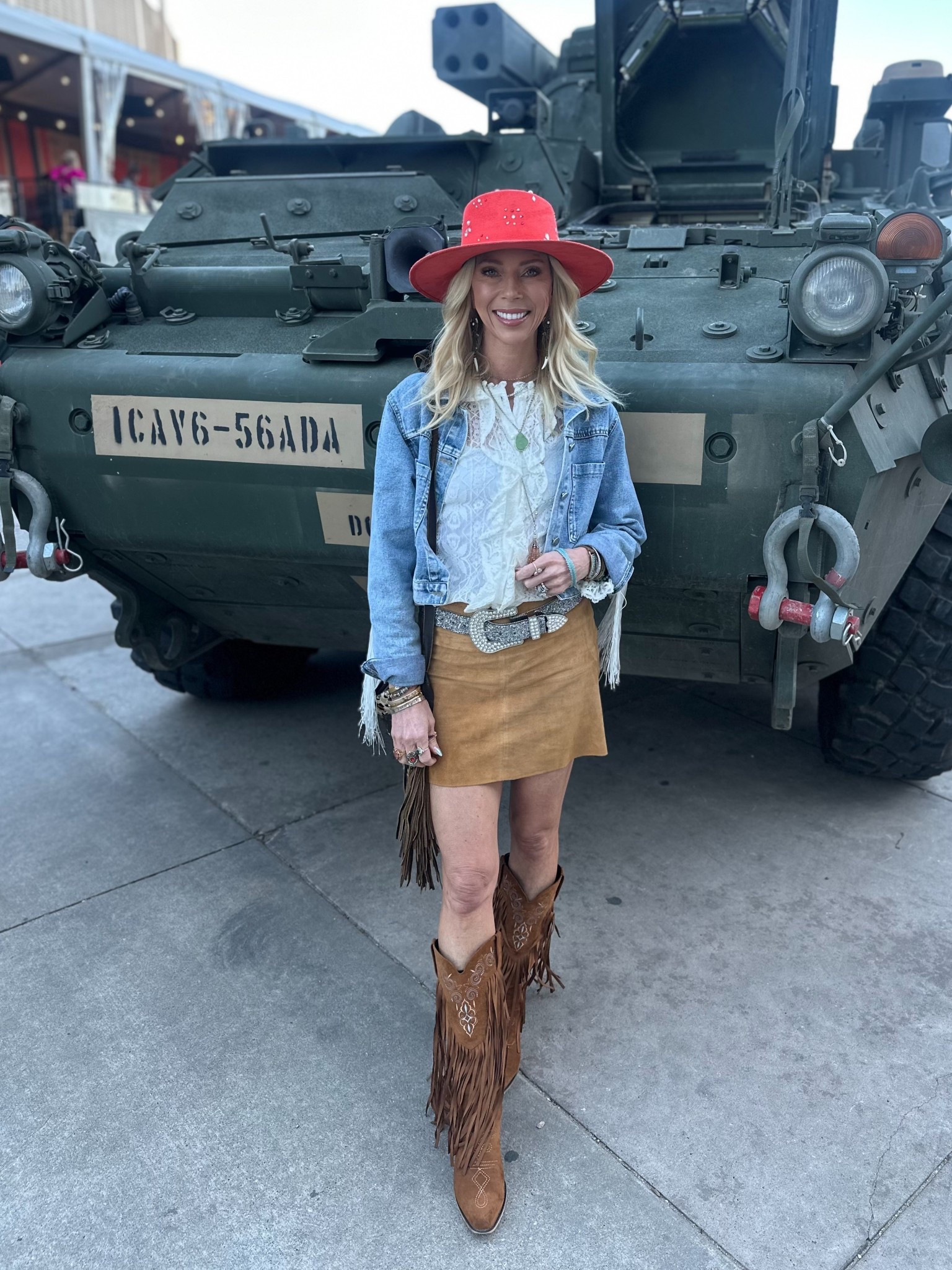 Western glam, rodeo chic, country concert. Fringe, denim, side, leather , rhinestone. Cowboy cowgirl glam. Festival looks

#LTKSpringSale #LTKBeauty #LTKSaleAlert