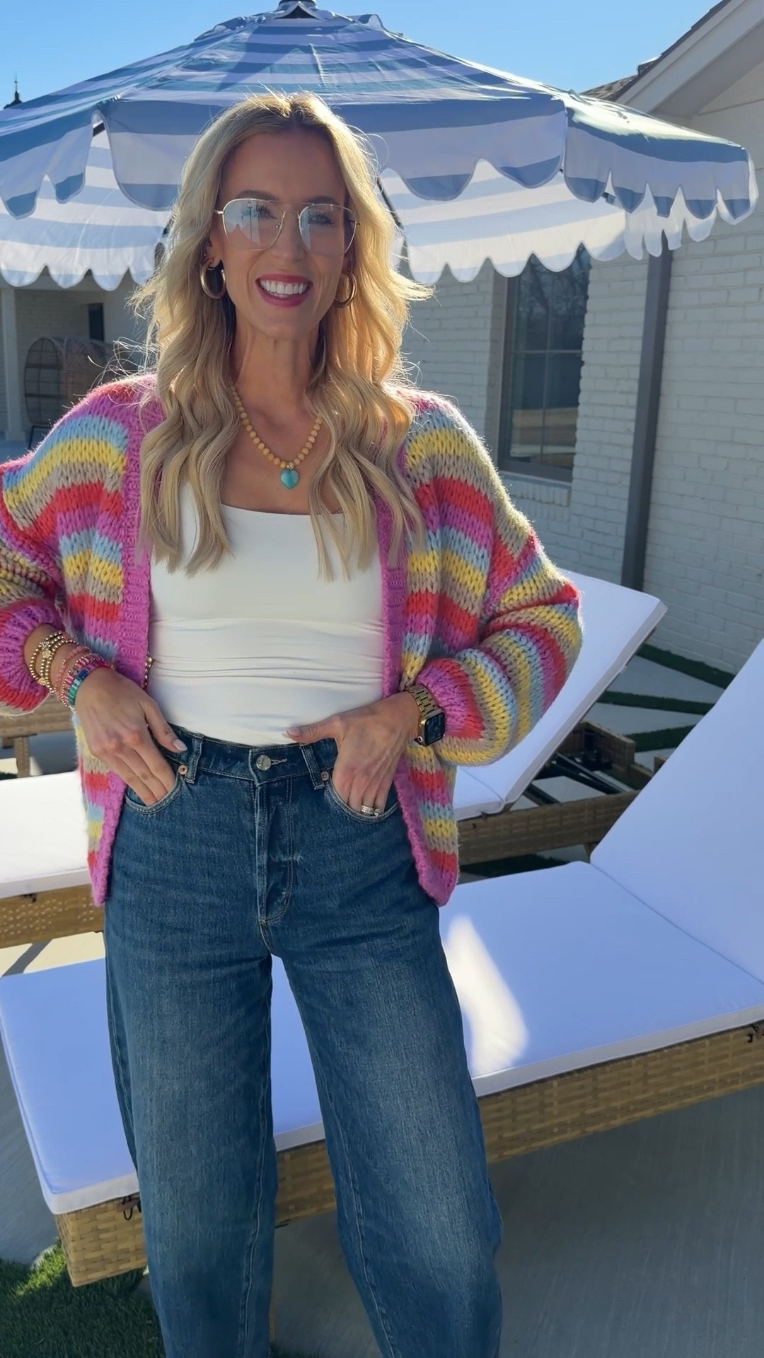Obsessed with this colorful knit cardigan and barrel leg jeans from @shopavara! 