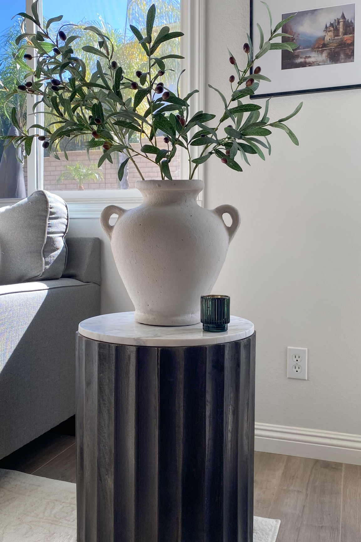 Loving this fluted wooden side table with marble top from #marshalls 😍 it is large and heavy duty and I can’t believe it’s under $80! This vase is available in black as well! Candle smells so fresh and cozy from #targethome and I think I need the large size! everything linked!

#largevase #vase #blackvase #handledvase #flutedtable #accenttable #flutedcandle #christmascandle #homedecor #livingroomdecor 

#LTKHoliday #LTKfindsunder100 #LTKhome