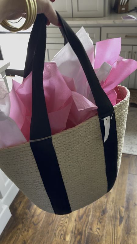Target straw tote bag. I linked several cute straw tote bags!
#target #strawbag #strawtote #travel #vacationbag

#LTKparties #LTKstyletip #LTKfindsunder50